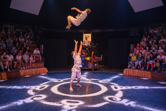 What to do in the Cambodia itinerary 5 days? Welcome to the Phare Cambodian Circus