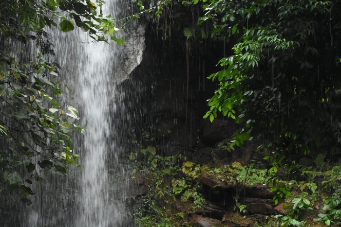 Dak Dam Waterfall