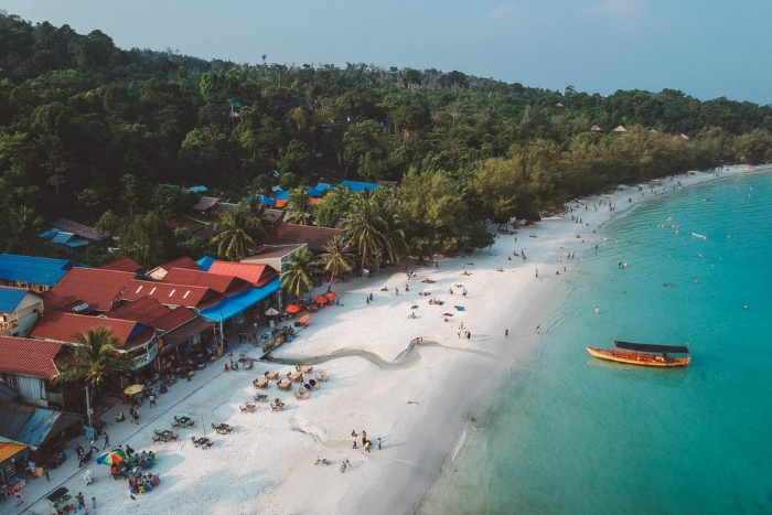 Koh Rong Samloem - Cambodia's beach paradise