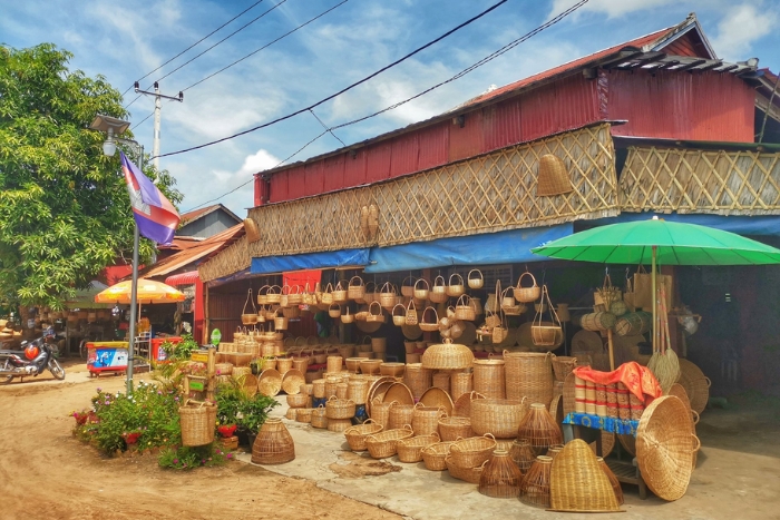 Visit village of Preah Dak in your Siem Reap tour package January