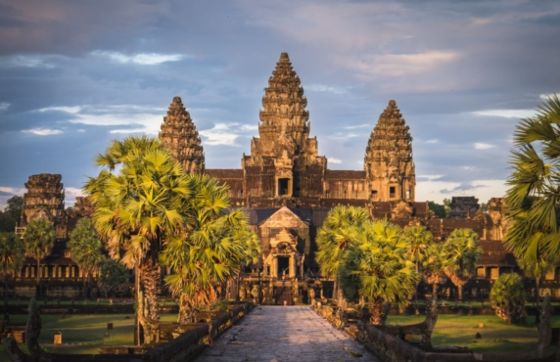 7 Days In Cambodia - Siem Reap To Battambang Phnom Penh By Family Lea