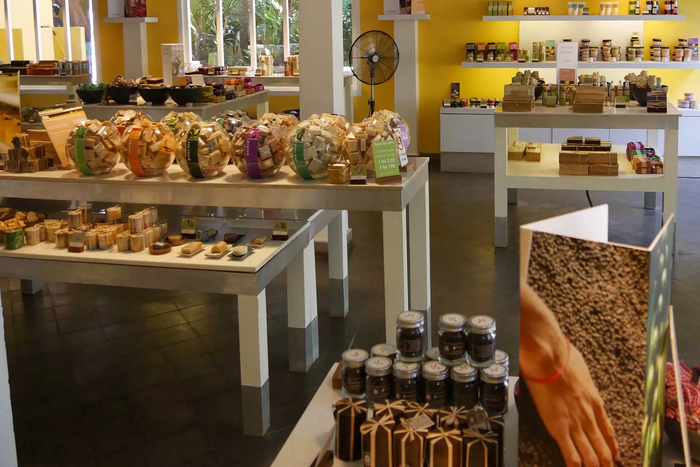 What to buy in Siem Reap. handmade organic skincare products 