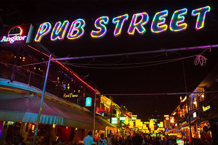 What to do at night in Siem Reap - Pub Street