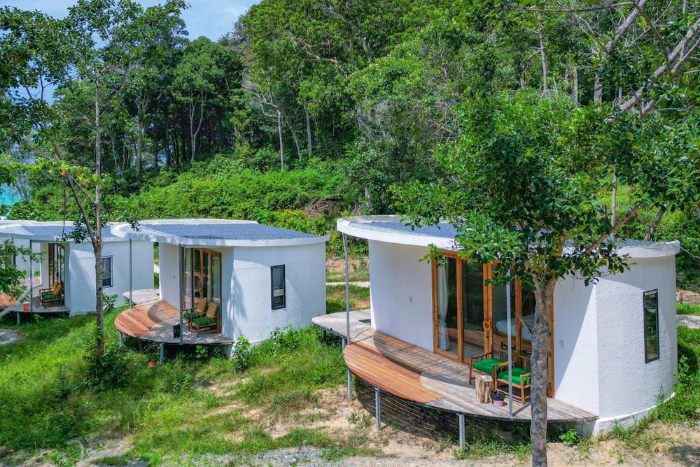 Where to stay in Koh Rong? Long Beach Resort Koh Rong