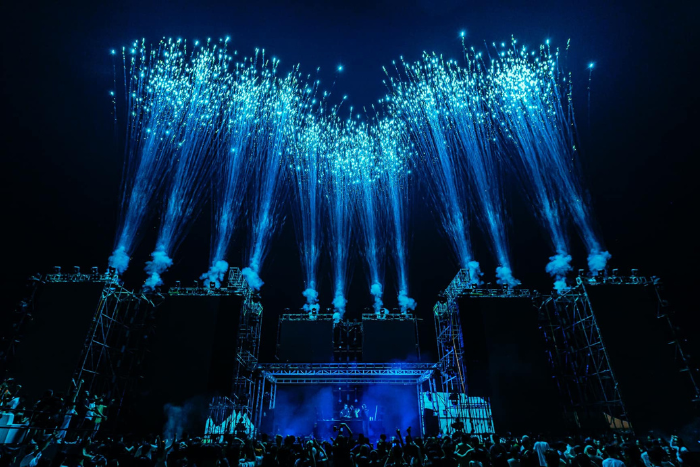 Immerse yourself in the vibrant festive atmosphere of the Element Music Festival – one of the biggest festivals in Sihanoukville