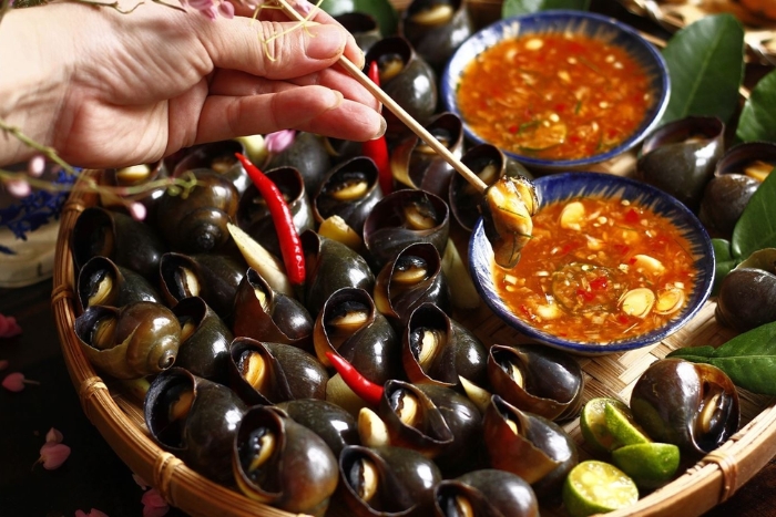 Sihanoukville motorbike food tour