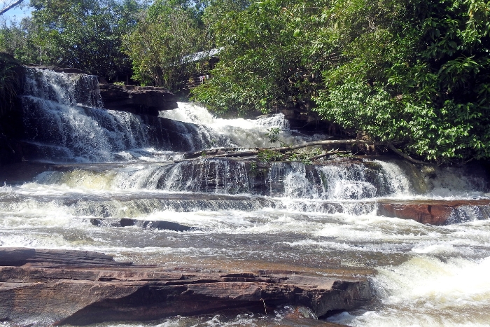 Explore many natural landscapes of Sihanoukville in shoulder season of weather in Sihanoukville 