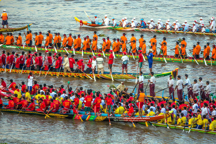 Water Festival in Phnom Penh - best time of year to visit Cambodia