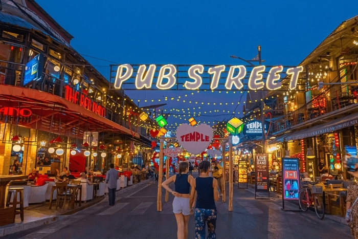  Pub Street