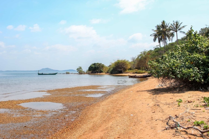 Isolated beaches on Rabbit Island