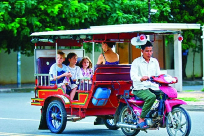 Traffic, top topics regarding Cambodia family travel safety