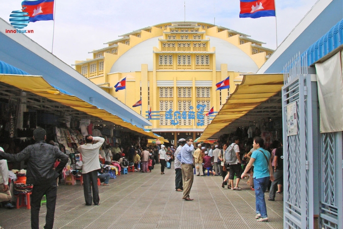 Discover the Russian Market in Phnom Penh, Cambodia in October