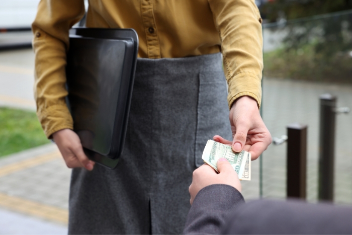 Tipping at Restaurants in Cambodia