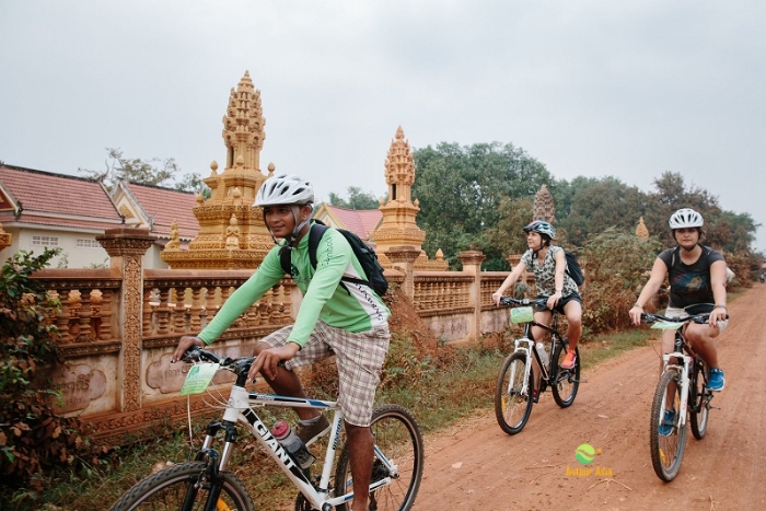 Cycling through Battambang’s villages – A MICE experience blending nature and authenticity