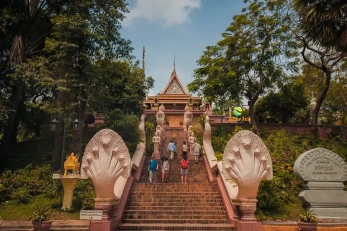 Discover Wat Phnom – A must-do cultural activity for any MICE seminar