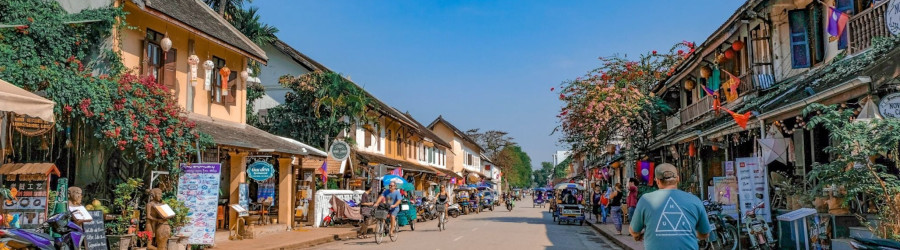 Shopping in Luang Prabang: A One-Day Shopping Experience by Mrs. Rose