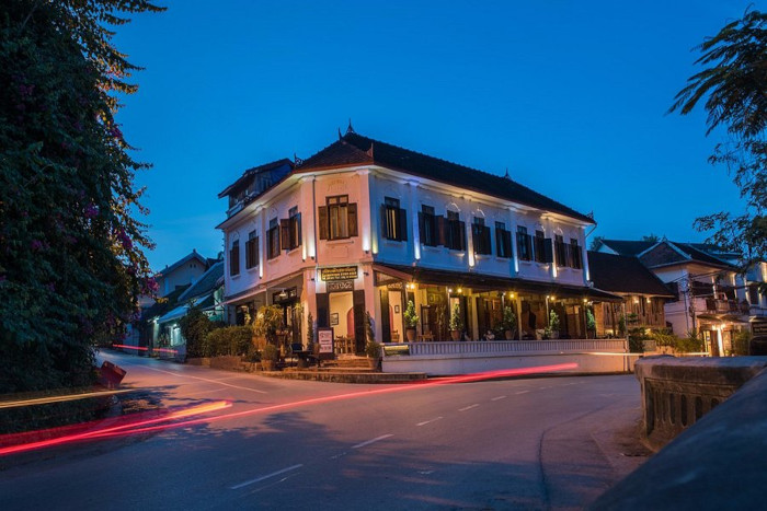 Saynamkhan River View, one of the 3-star hotels in Luang Prabang, features beautiful river views.