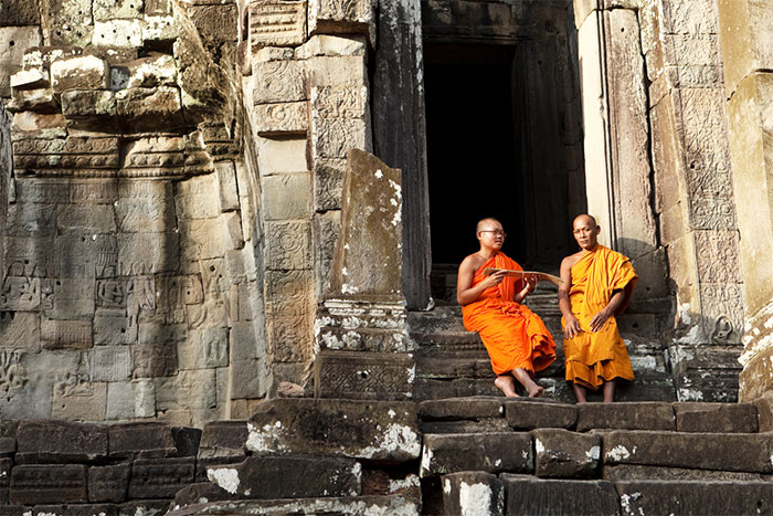 Angkor complex - indispensable destination in your 15-day tour Laos Vietnam Cambodia 