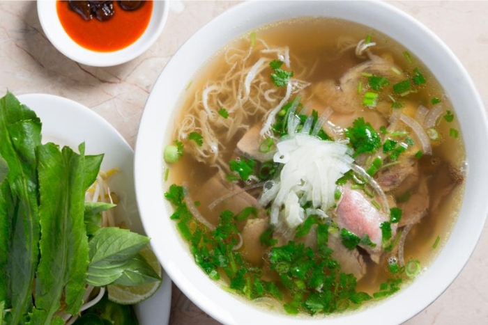 Fer (Soup with rice noodles)