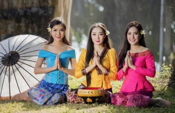 Laos Language Basics: A Guide To The Language Of Laos For Travelers