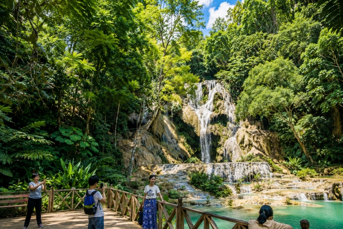 A spectacular natural setting at Kuang Si Falls