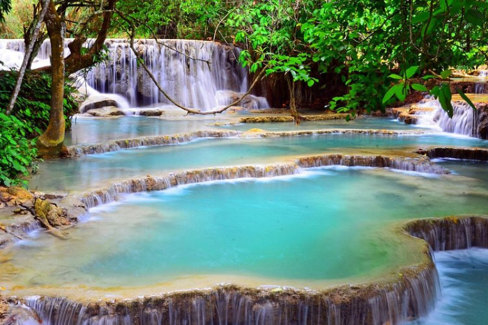 What to do in Laos? Don’t miss exploring Kuang Si Falls