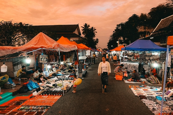 Discover Luang Prabang Night Market