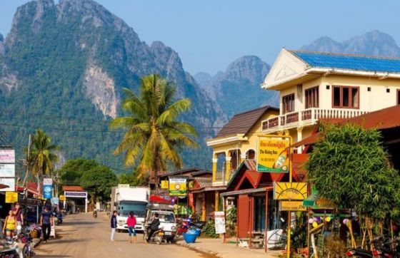 What Are The Best Laos Family Tour Packages For Christmas Holidays?
