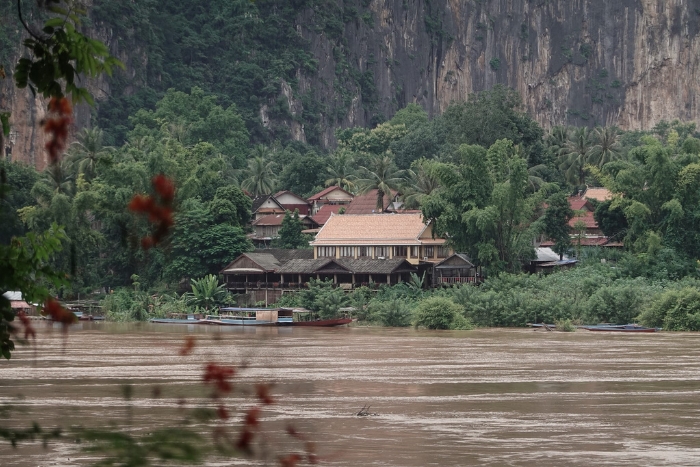 Vang Vieng in the rain, silence and green landscapes