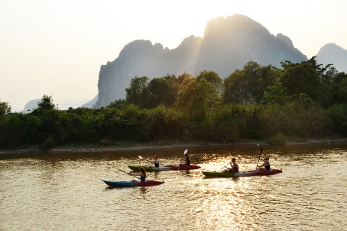 When to go to Vang Vieng ?