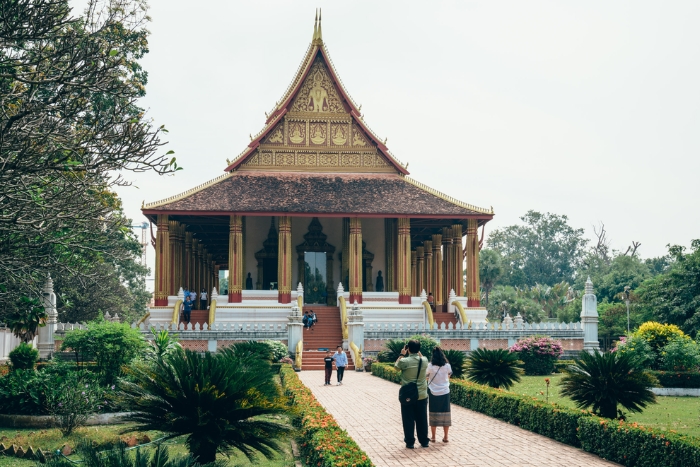 Don't hesitate to visit Vientiane's temples in your trip