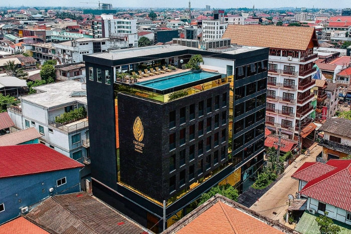 Looking for where to stay in Vientiane ? Discover Lao Poet Hotel