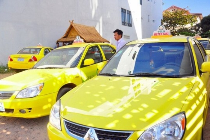 Traditional Taxis in Vientiane: Reliable but Limited