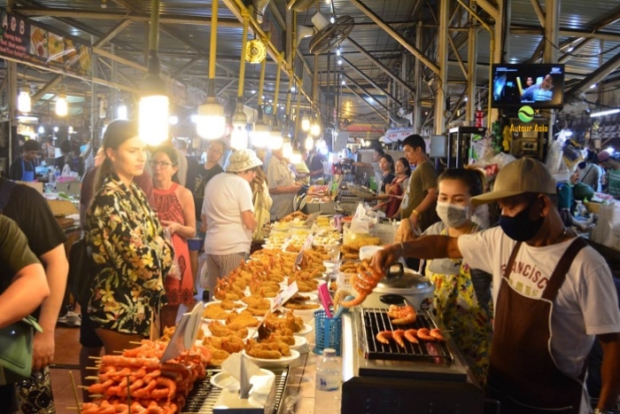 Tasting local specialties in a Phuket food court
