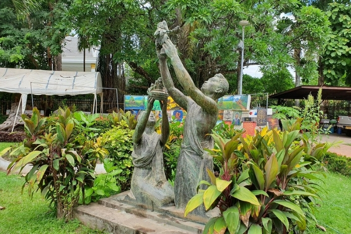 Things to ee at Wat Ho Prakeo in Vientiane