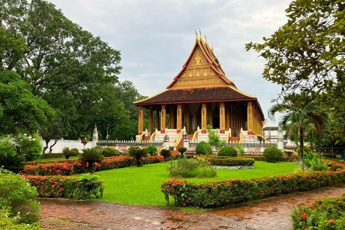 Discovering Wat Ho Prakeo - What to know before your visit