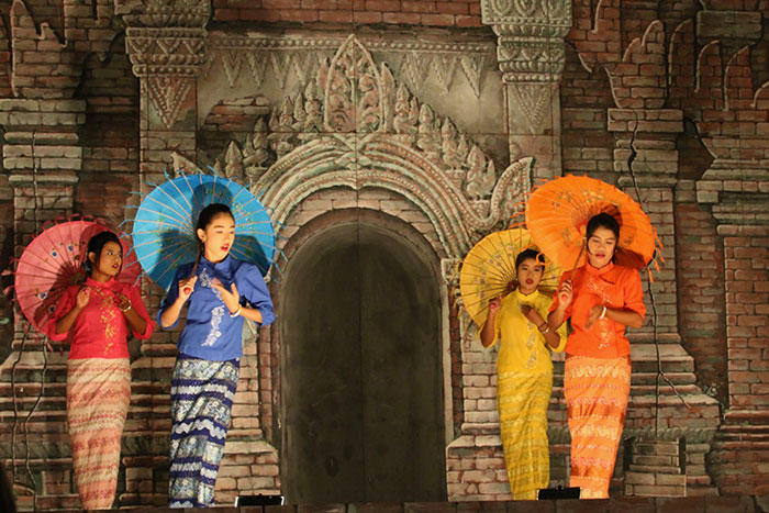 Bagan Cultural Show