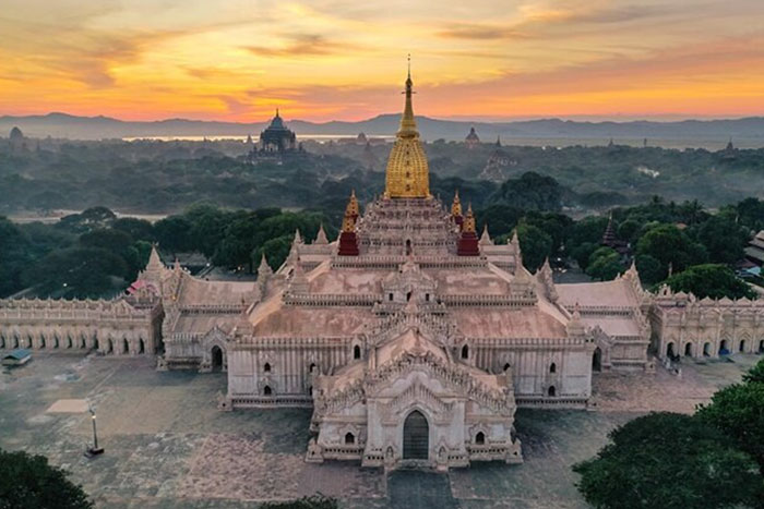  Ananda Temple