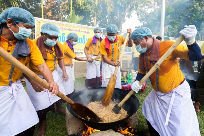 Htamane Sticky Rice Cooking Festival