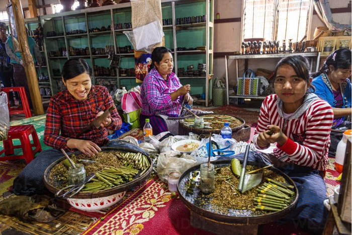 Producing traditional cigars - an interesting activity in myanmar itinerary 15 days