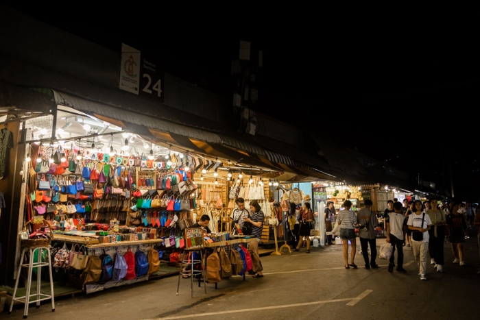 What to do in Thailand in 1 week: Shopping at Chatuchak Weekend Market