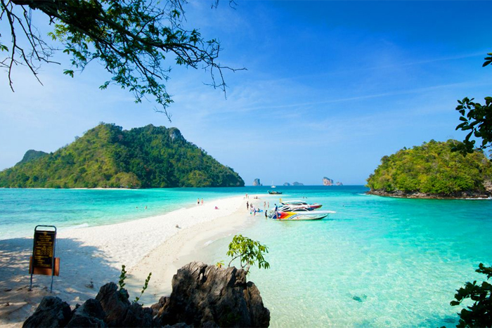 Krabi: A Natural Paradise in Thailand in April