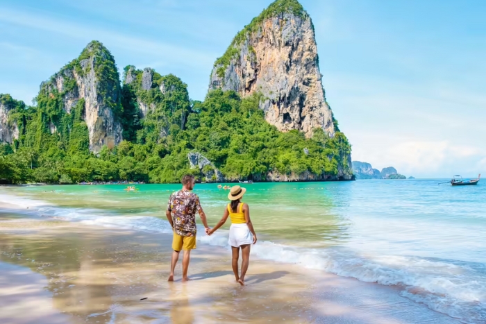 Enjoy your trip to Thailand in October in the most exciting way