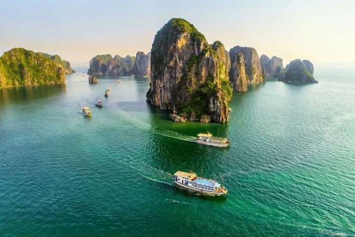 The surreal beauty of Ha Long Bay