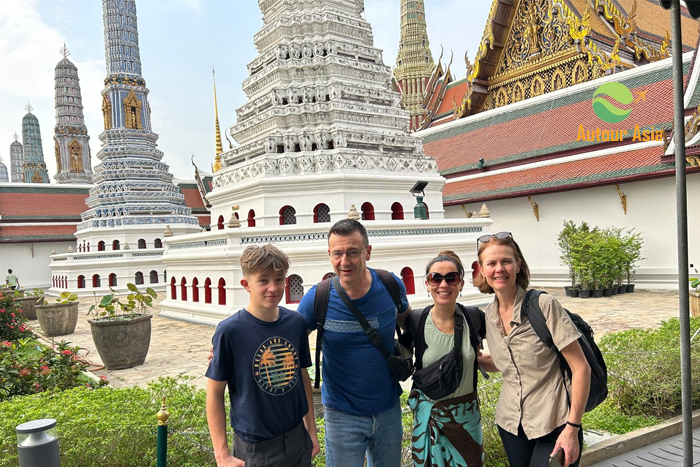 Choose a 2-week family trip to Thailand - choose an unforgettable adventure!