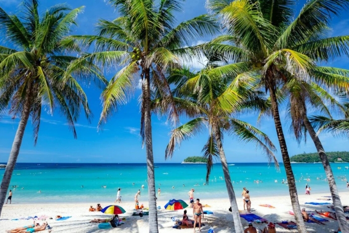 Kata Beach, my haven of peace to start a solo trip in Thailand