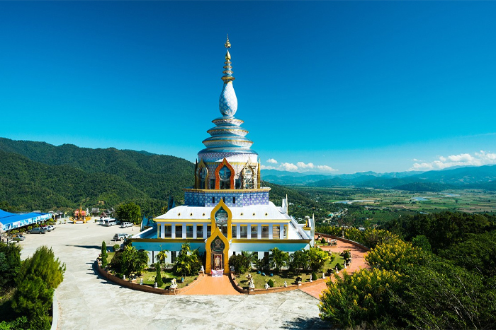 Wat Thaton - Thaton temple viewpoint - 7-day Northern Thailand tour