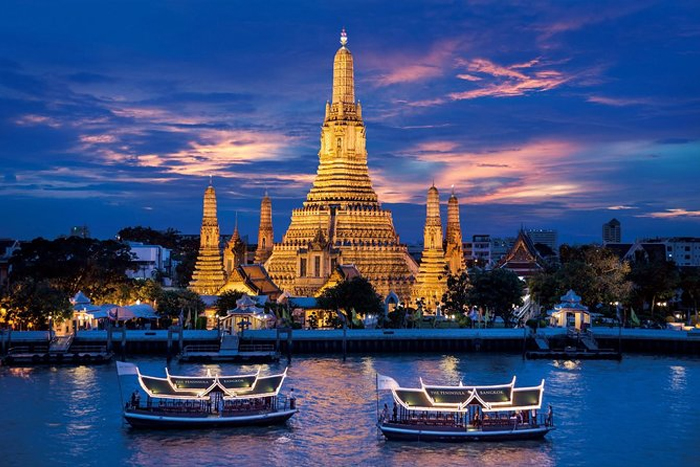 Enjoy a private long-tail boat ride along the Chao Phraya River