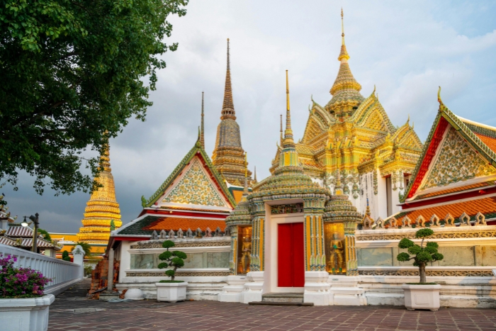 Wat Pho - The first-class royal monastery