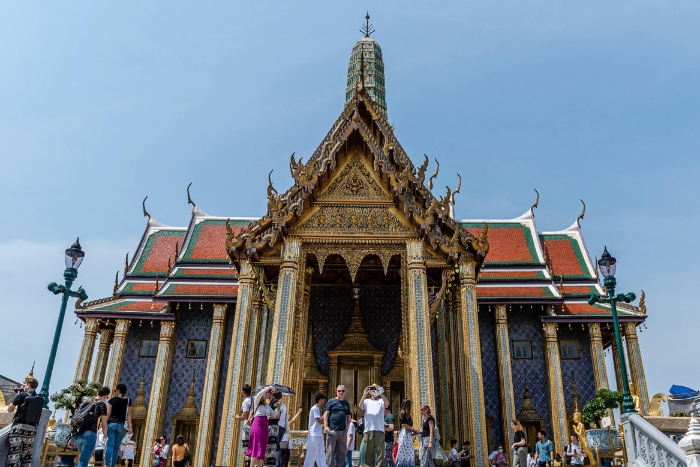 Wat Phra Kaew - Style of Wat Phra Si Sanphet from the Ayutthaya period